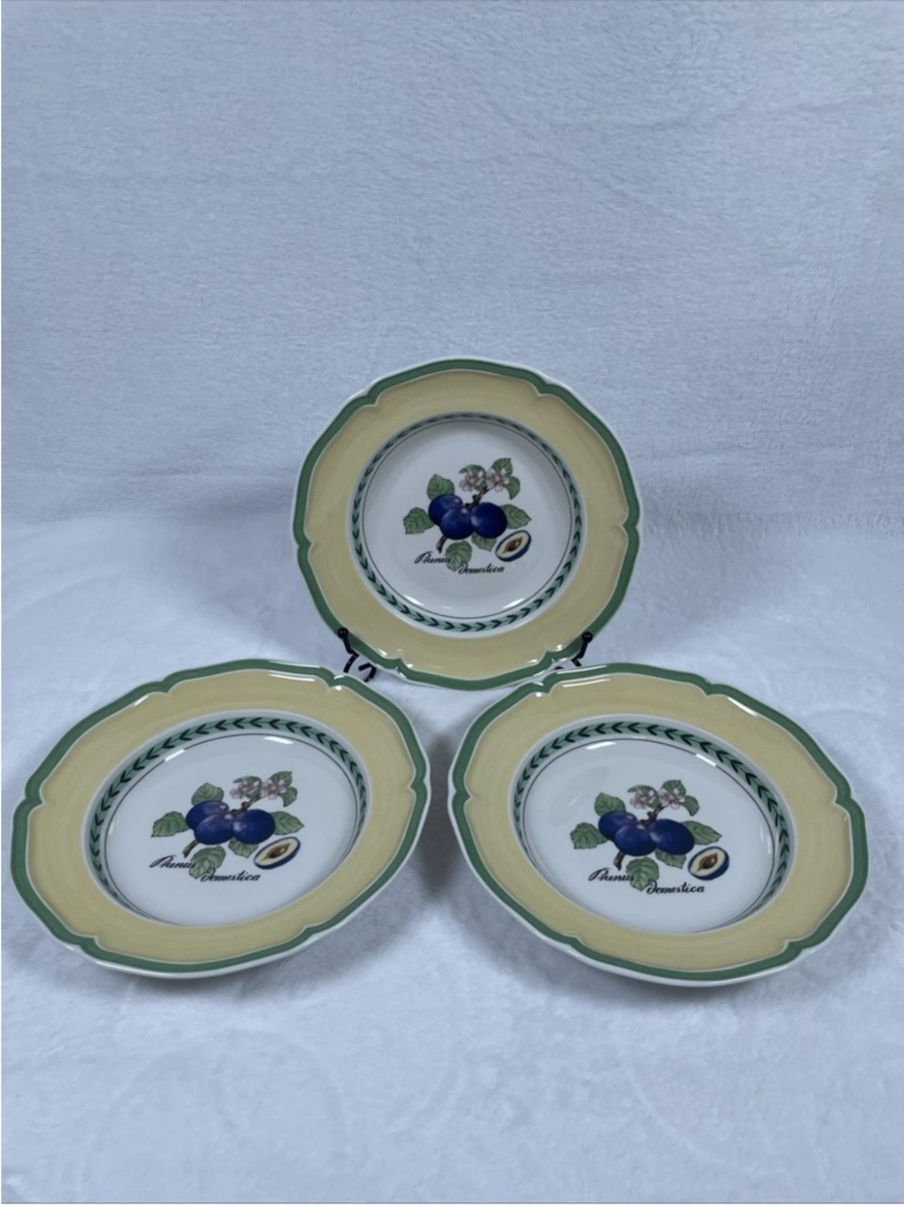 LOT OF 3 Villeroy & Boch FRENCH GARDEN Valence 9" Rimmed Soup Bowls Scalloped